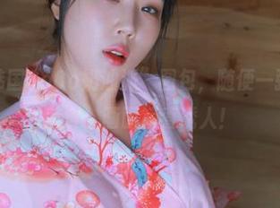 最新的“韩国CoCo奶油派”图包，随便一张都像盖世美食，画面简直诱人！