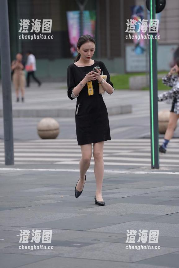 魔镜街拍 - 懒散合集：艾小青的旗袍街拍，连摄影师都想闻闻