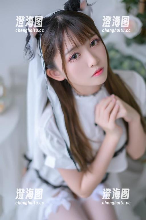 鳗鱼霏儿的“圣诞”，原图内容饱满，图包套餐别有风味。