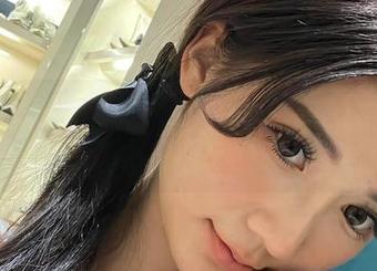 微密圈 – 黎允熙修女变身！私房写真里的长腿款款而来，万人迷在线。